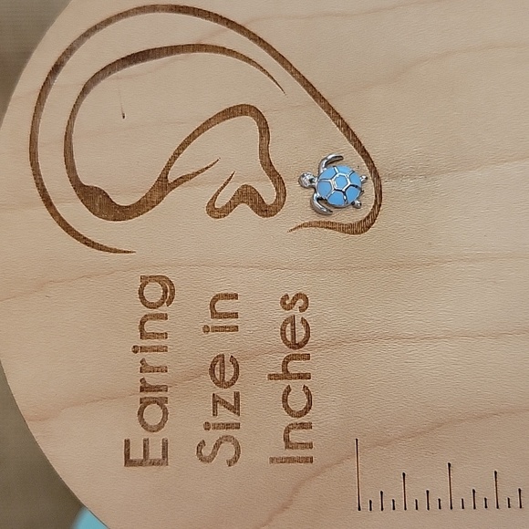 SEA TURTLE STERLING SILVER STUD EARRINGS - Picture 3 of 8